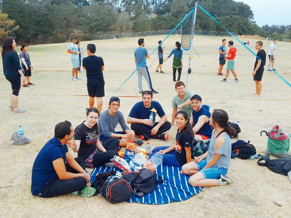 04 Volleyball league with other expats